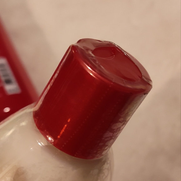 NWT! Bath & Body Works Shampoo and Conditioner Set - Picture 6 of 6